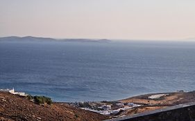 Fanari Sea View Studios